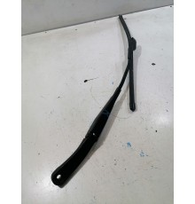 Поводок стеклоочистителя правый, пассажирский