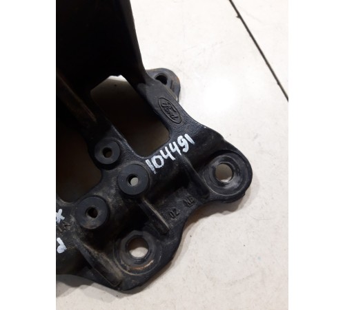 Кронштейн нижний задний усилитель переднего крыла