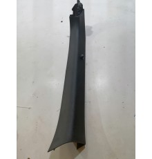 Обшивка двери багажника левая