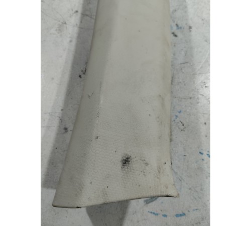 Обшивка стойки лобового стекла правая с динамиком