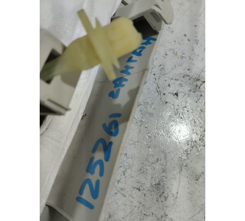 Обшивка стойки лобового стекла правая с динамиком