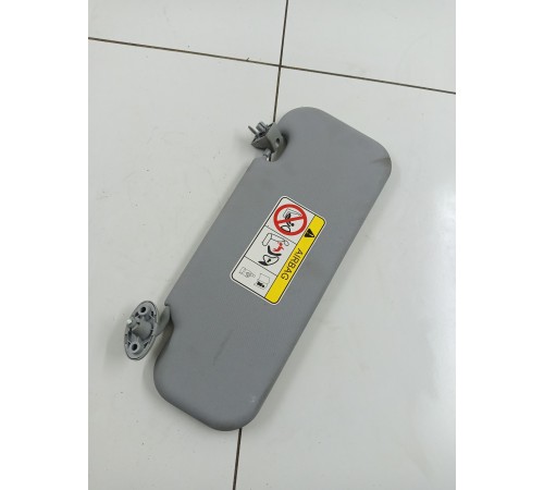 Козырек солнцезащитный правый