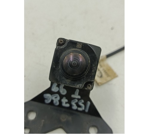 Камера переднего вида