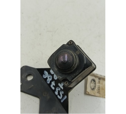 Камера переднего вида