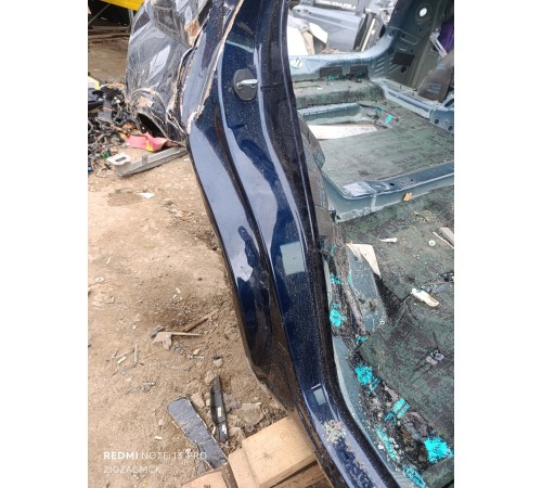 Окорок заднего правого крыла