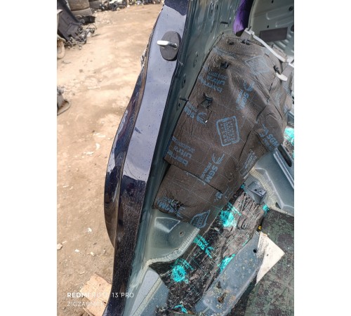 Окорок заднего правого крыла