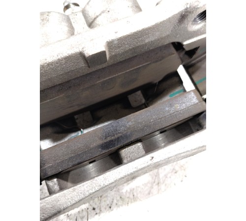 Суппорт тормозной передний правый