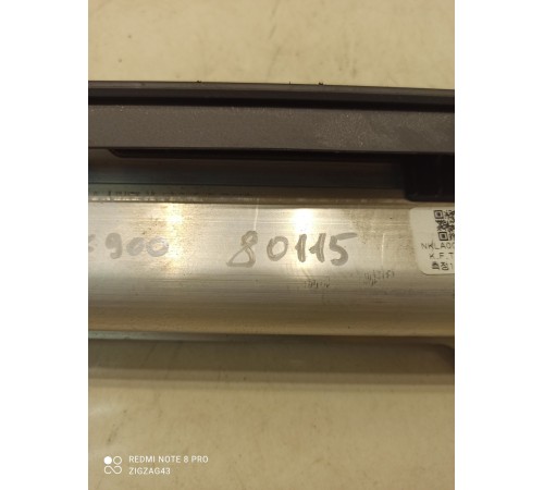 Шторка двери солнцезащитная(задняя левая)