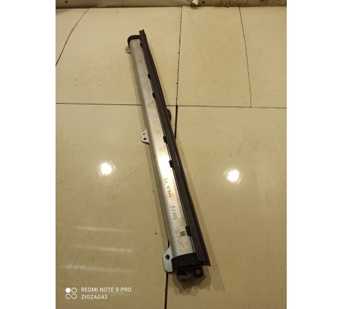 Шторка двери солнцезащитная(задняя левая)