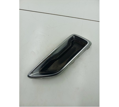 Накладка заглушка заднего бампера