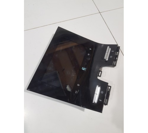 Панель управления климат-контролем