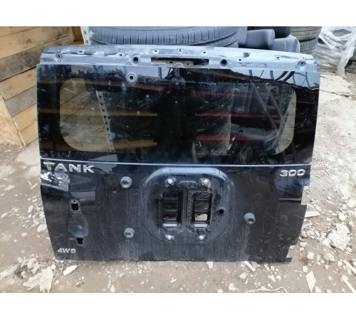 Дверь багажника со стеклом 