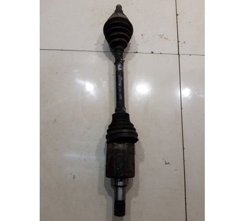 Полуось (привод) (передний, левый)