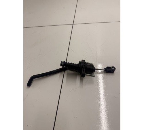 Цилиндр сцепления