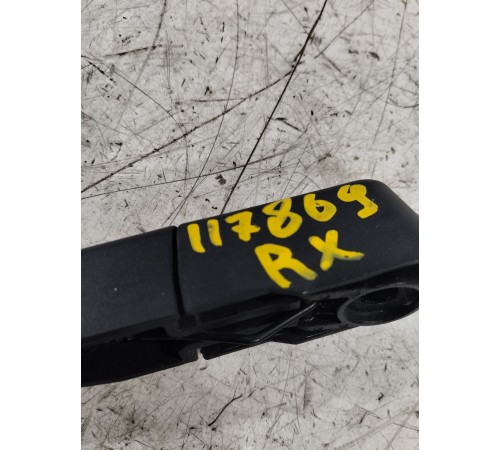 Поводок стеклоочистителя задний