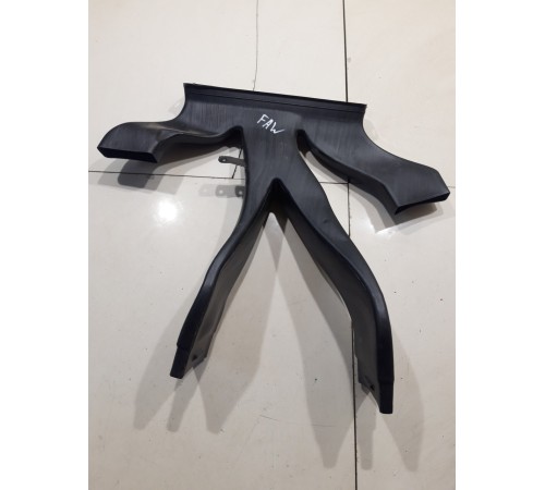 Воздуховод отопителя