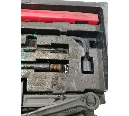 Органайзер багажника с домкратом