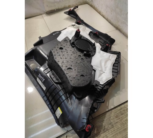 Обшивка салона (левая)