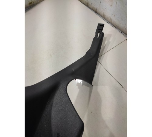 Обшивка салона (левая)