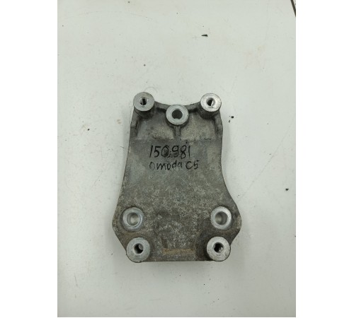 Кронштейн компрессора кондиционера