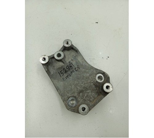 Кронштейн компрессора кондиционера