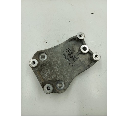 Кронштейн компрессора кондиционера