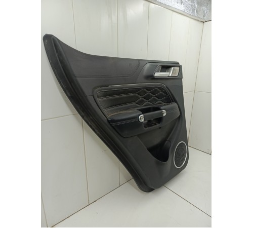 Обшивка двери задняя левая