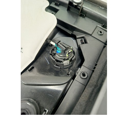 Обшивка двери задняя левая