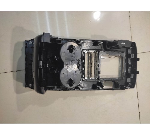 Накладка центральной консоли