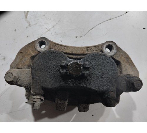 суппорт тормозной передний левый