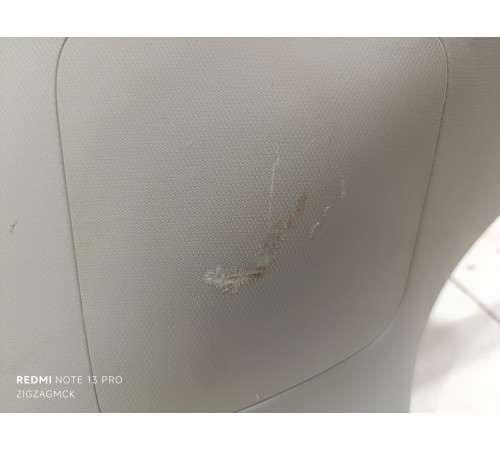 Обшивка багажника левая верхняя