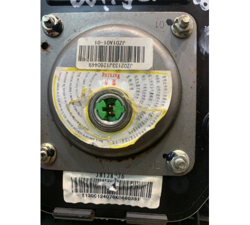 Подушка безопасности водителя