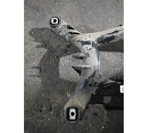 Задняя балка