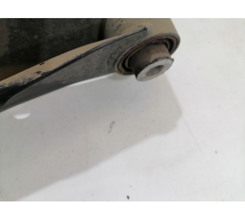 Рычаг задний левый нижний