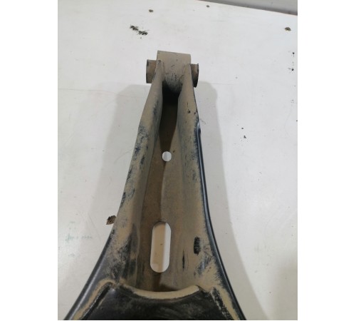 Рычаг задний левый нижний