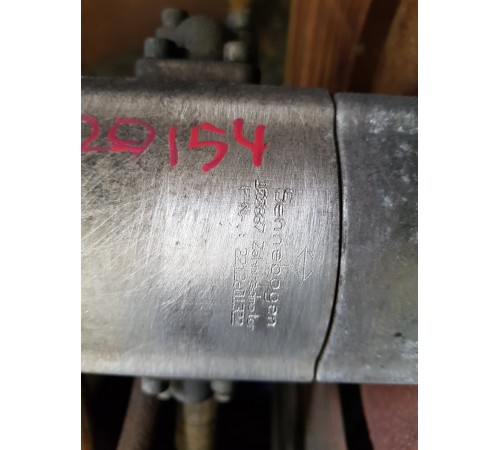 Редуктор механизм поворота кабины гидравлический