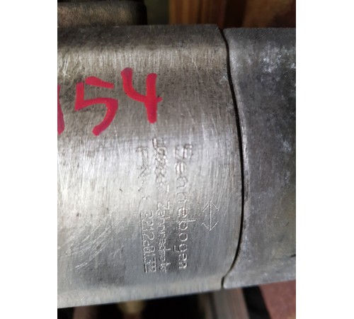 Редуктор механизм поворота кабины гидравлический