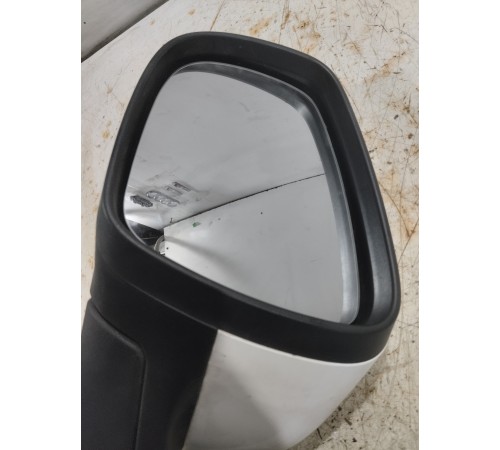 Зеркало заднего вида боковое левое