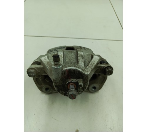 Суппорт передний правый