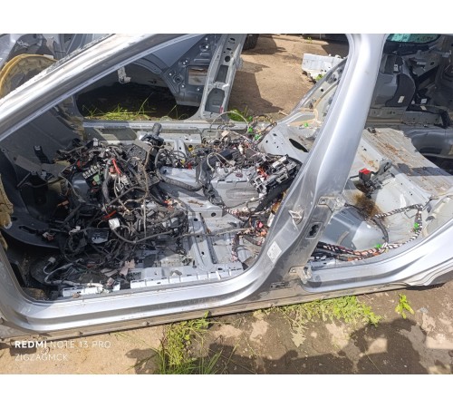 Порог со стойкой левый