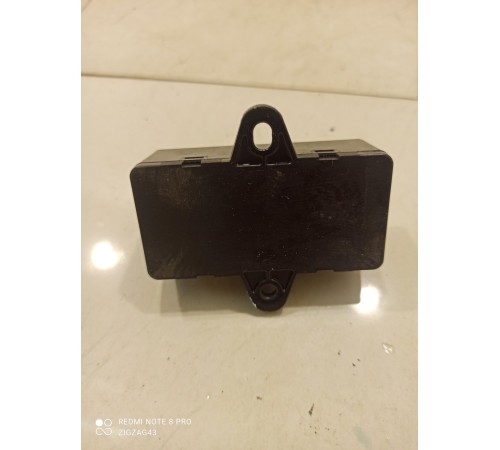 Блок управления подогревом сиденья(передний правый)