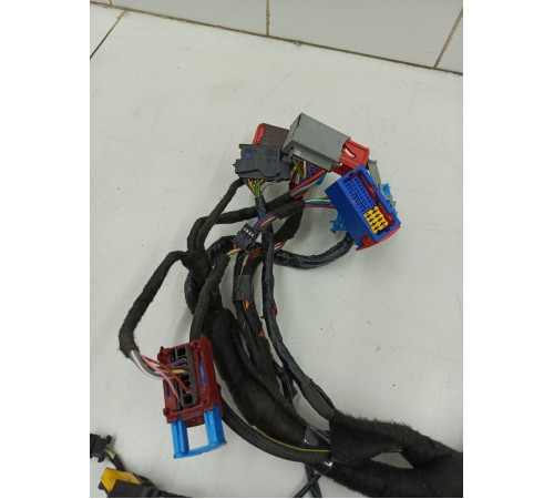 Электропроводка под торпедо