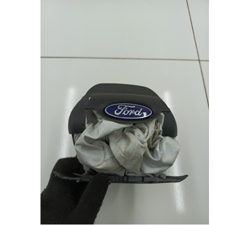 Подушка безопасности водителя