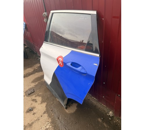 Дверь задняя левая