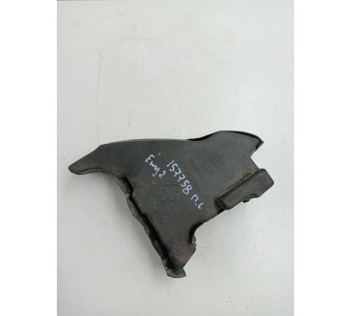 Уплотнитель крыла передний левый