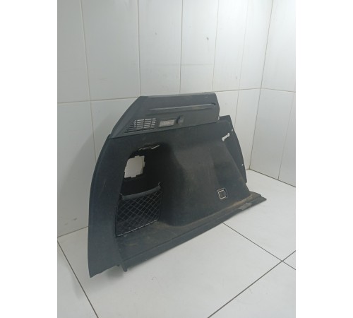 Обшивка багажника левая