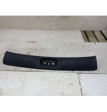 Обшивка задней панели