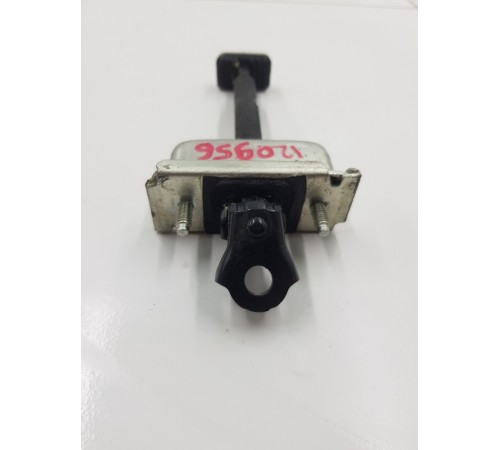 Ограничитель двери передний левый