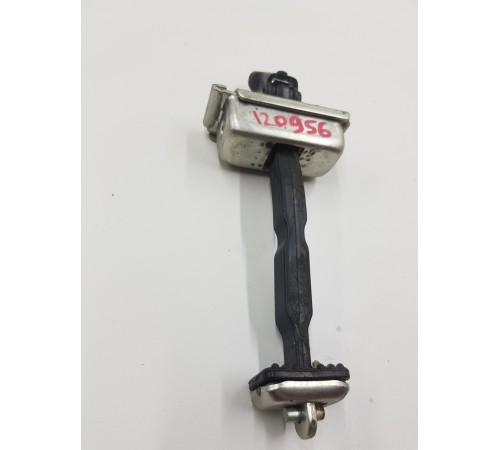 Ограничитель двери передний левый