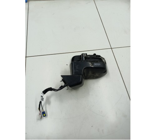 Зеркало заднего вида боковое левое